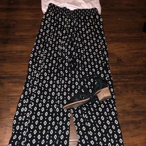 Maurice’s L flowy wide leg pants.